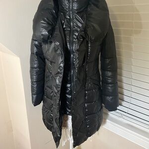 Who a.u. Black puffer coat xs